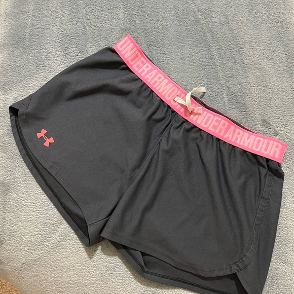 Shorts - Picture 2 of 2